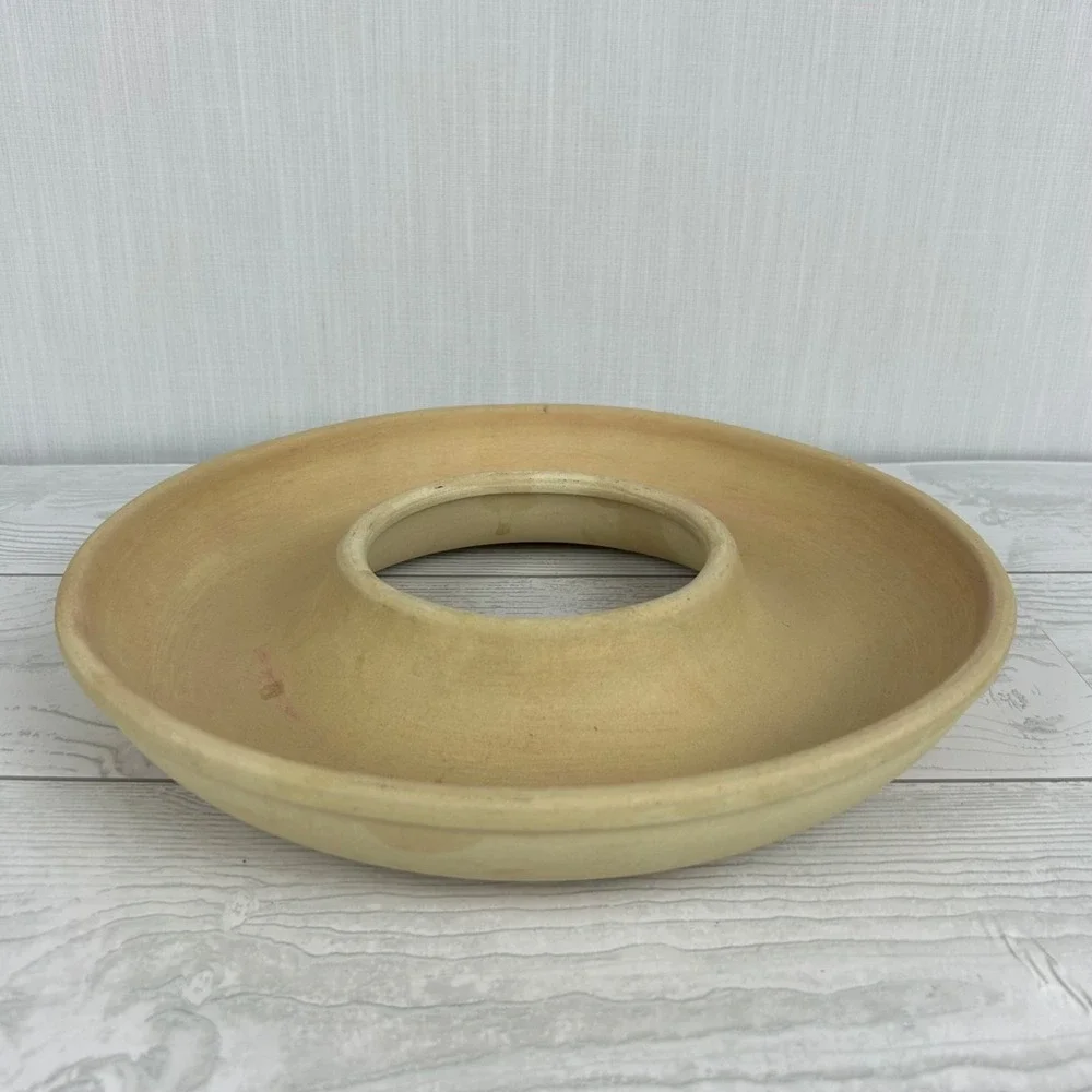 Superstone Sassafras Enterprises Wreath Bread Mold Made In USA 10.5